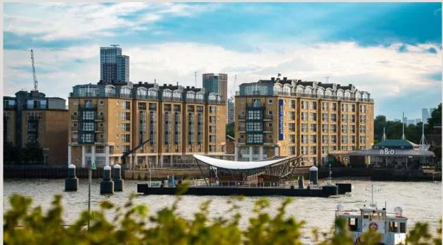 DoubleTree by Hilton Docklands, London